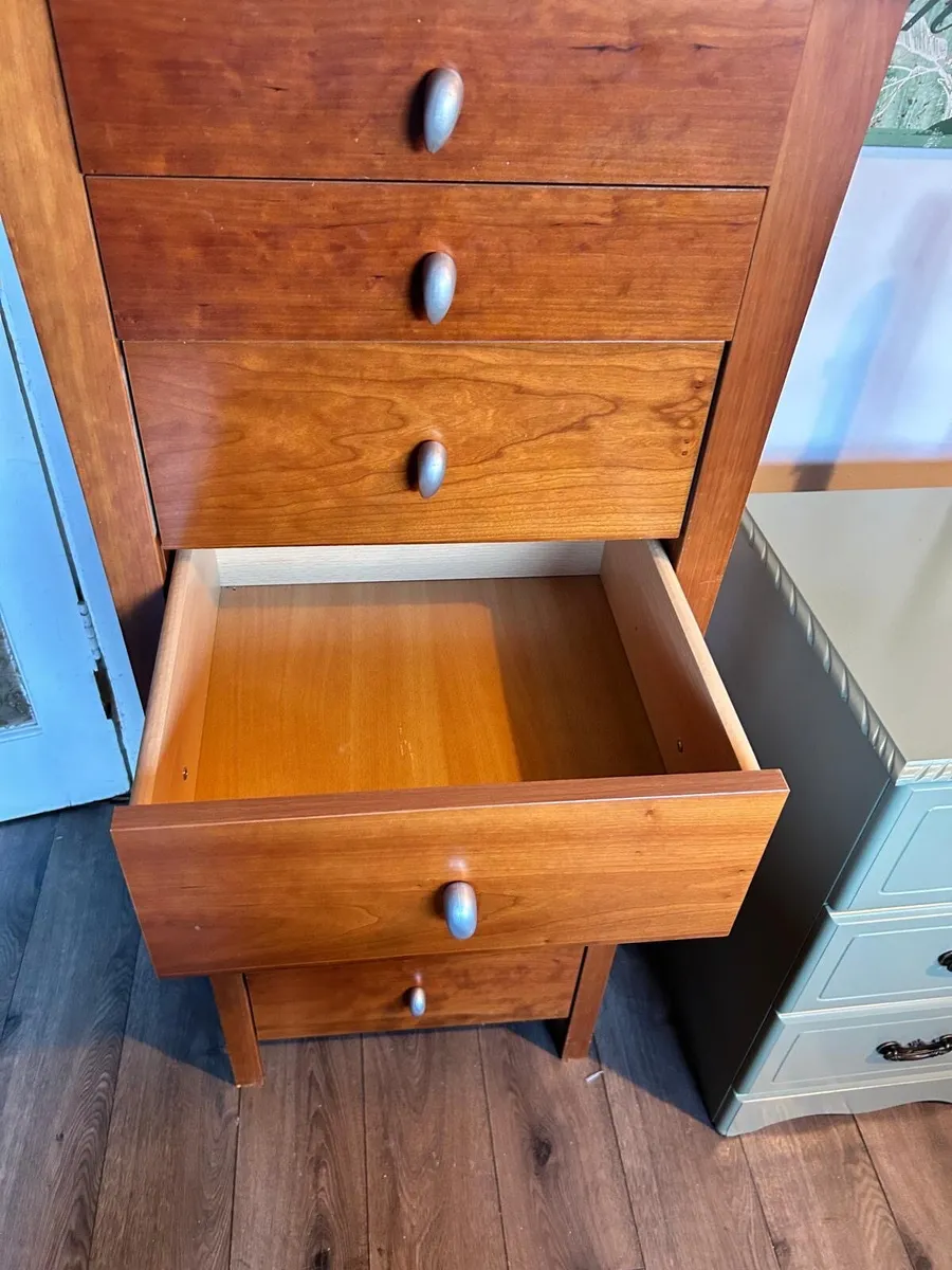 Chest of drawers - Image 2