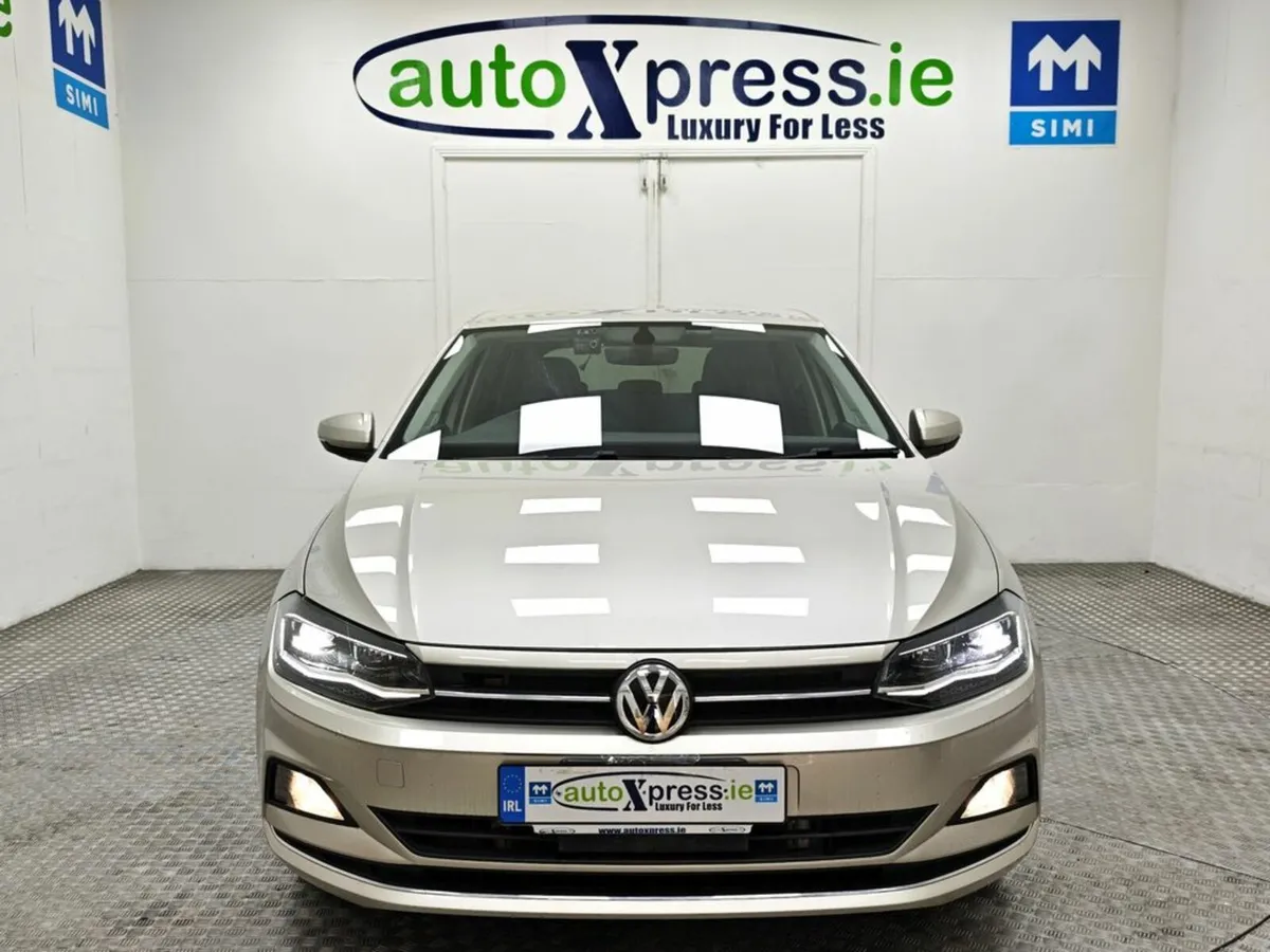 Volkswagen Polo 1.0 TSI HIGH LINE, LOW MILEAGE Aut - Image 3