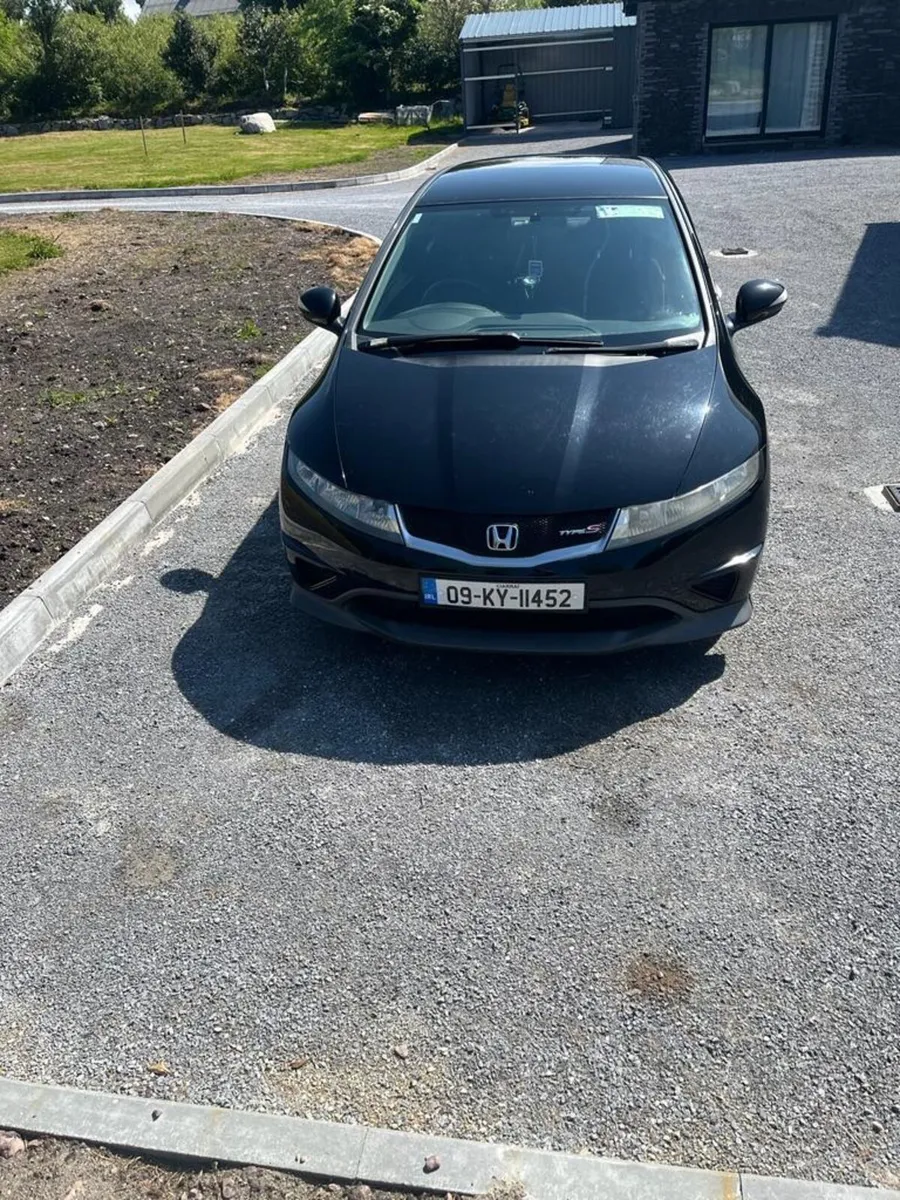 Honda Civic 2009 - Image 2