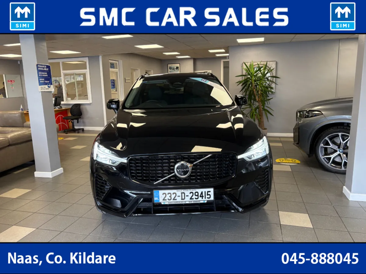 Volvo XC60 T6 RECHARGE AWD PLUS DARK - Image 3