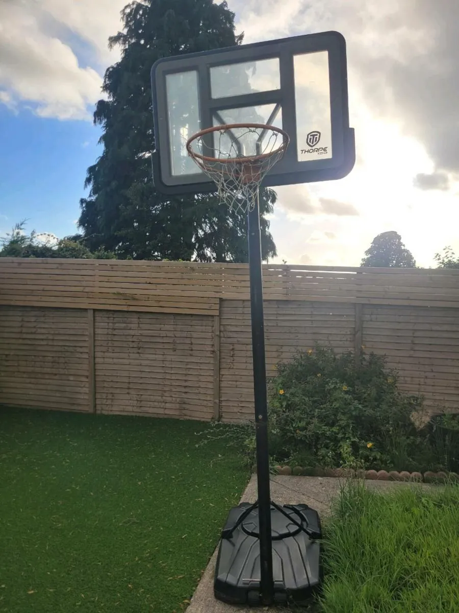 Thorp adjustable Basketball stand - Image 1
