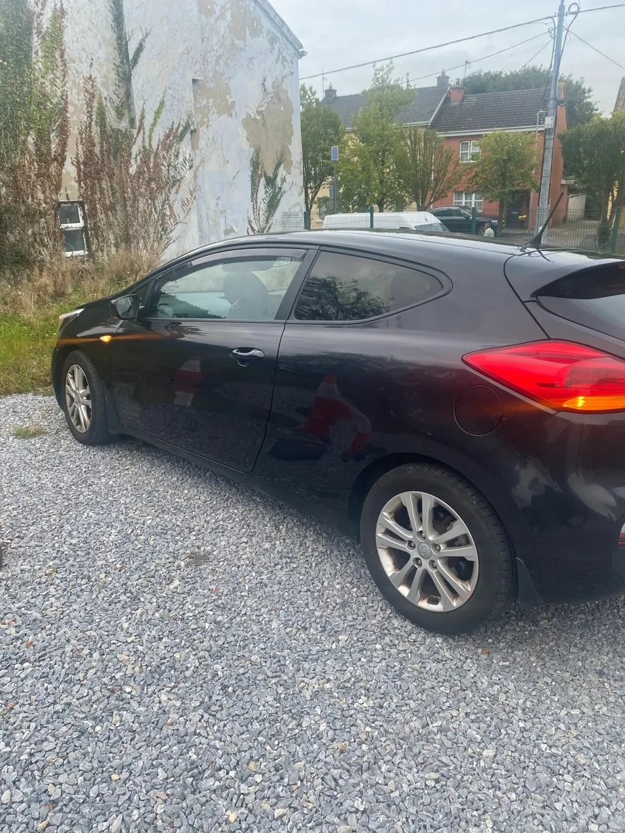 Kia Ceed 2016- LOW Mileage 64,000M - Image 2