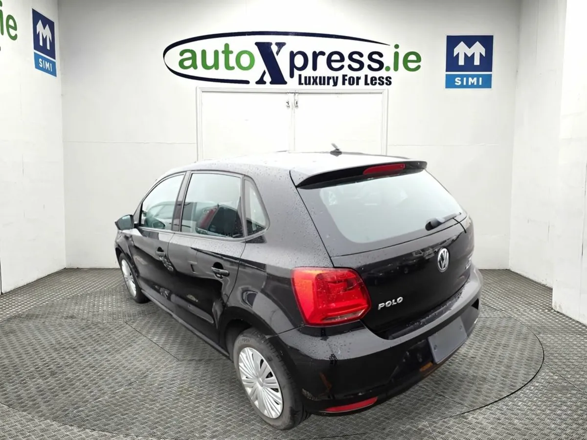 Volkswagen Polo 1.2 TSI Automatic - Image 3