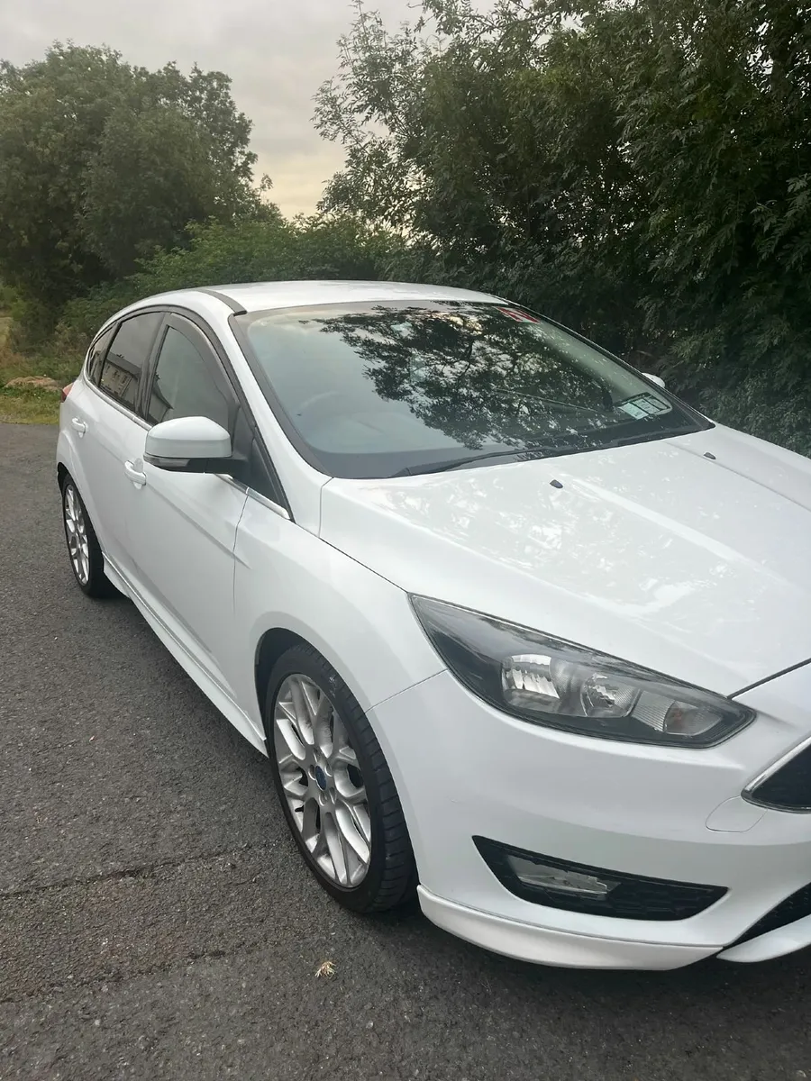 Ford Focus 2015 - Image 4