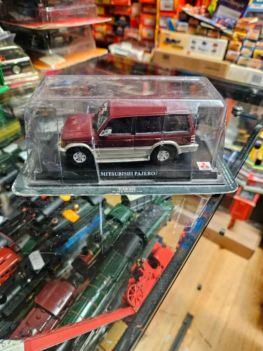 Corgi Atlas Mitsubishi Pajero - Image 1
