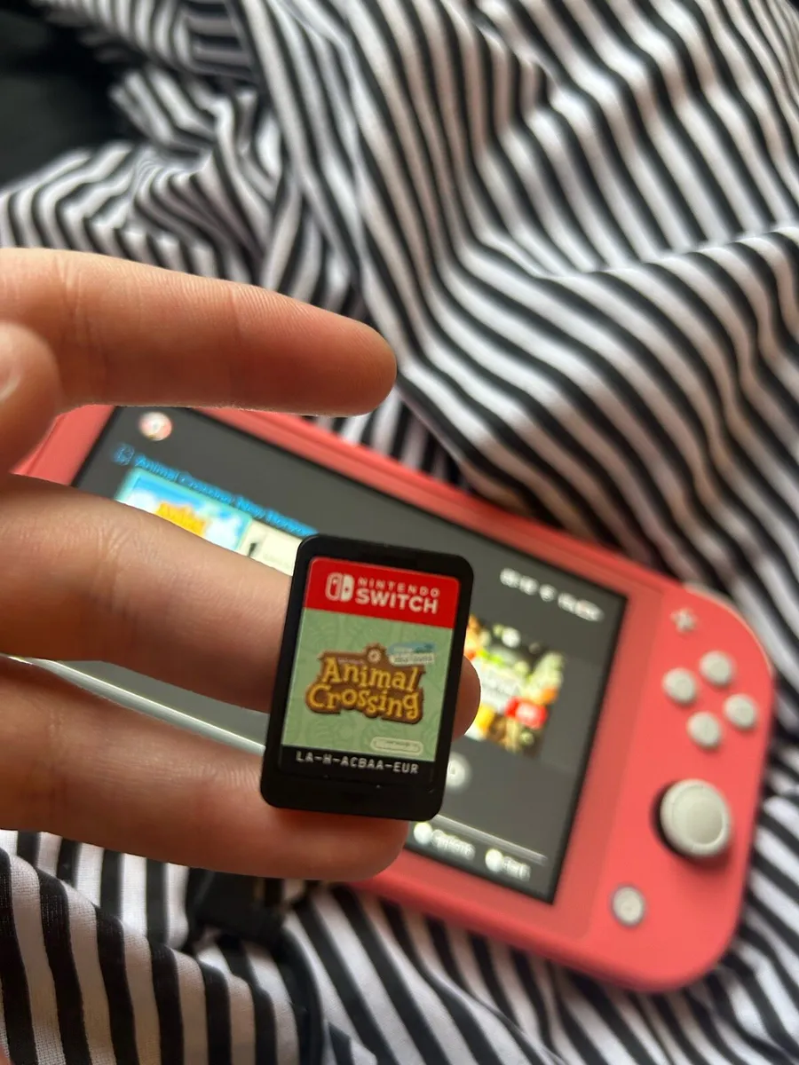 Nintendo Switch Lite With Animal Crossing - Image 4