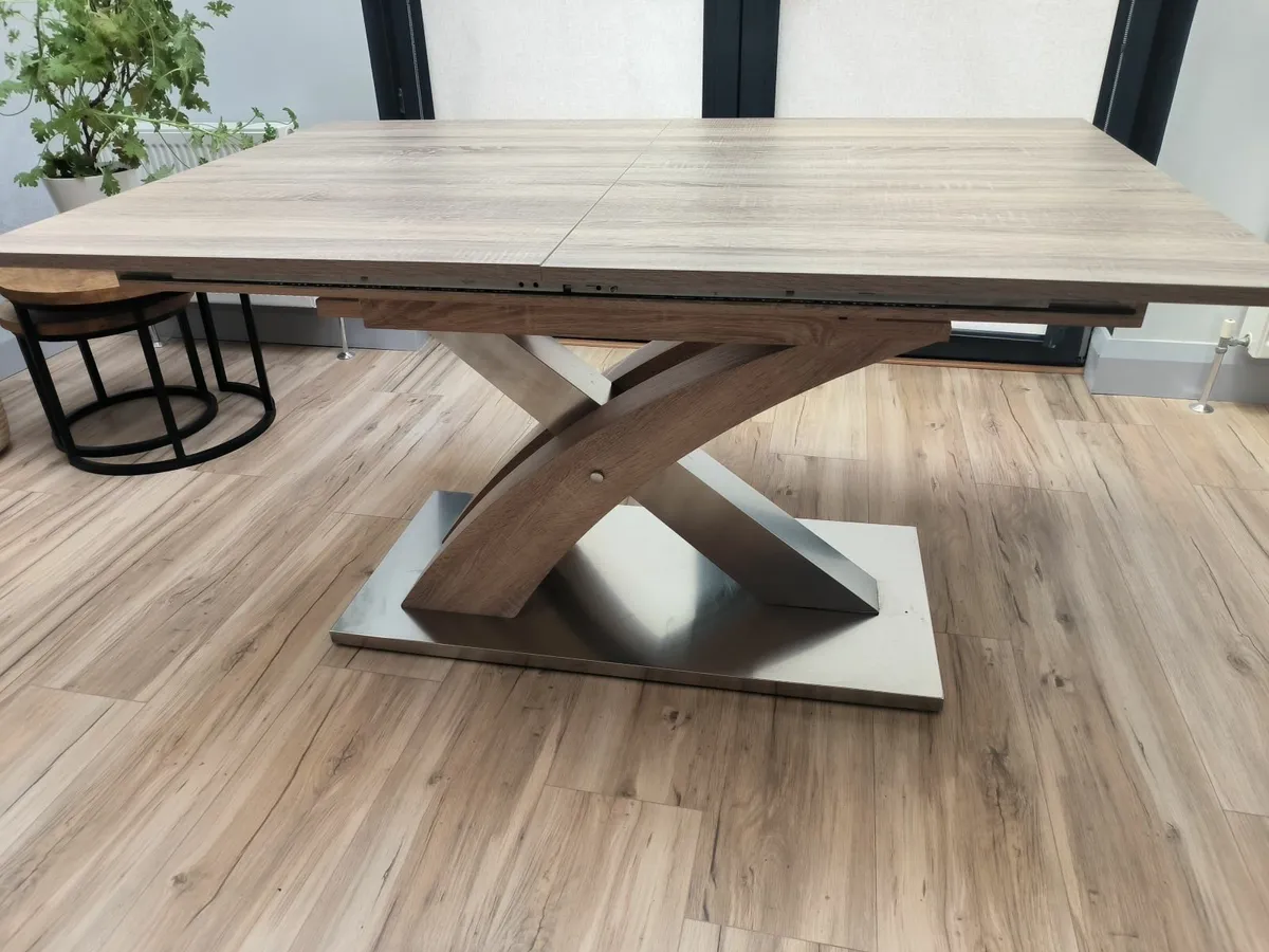 Dinning table - Image 3