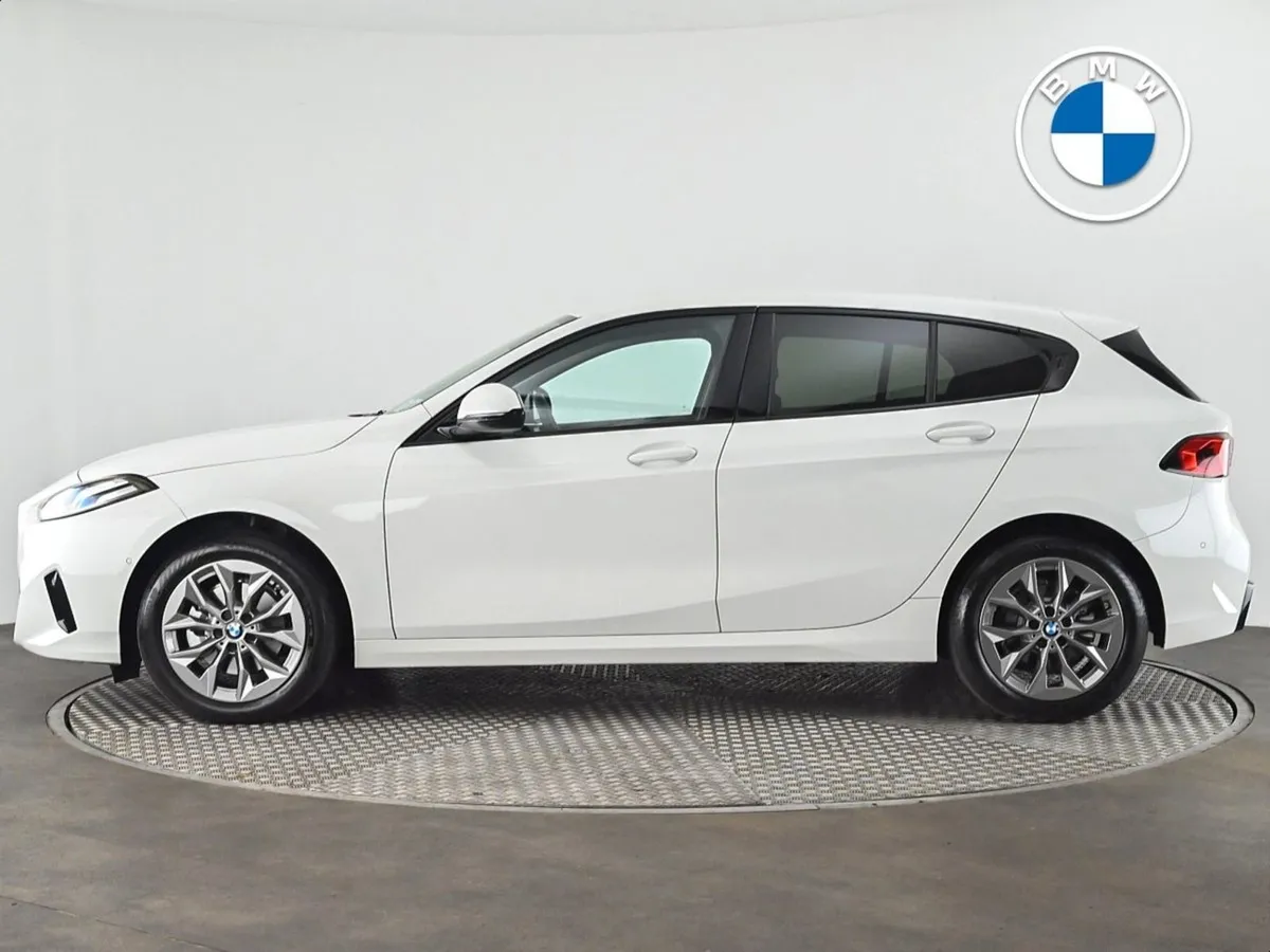 BMW 1 Series 120 Sport - Image 3