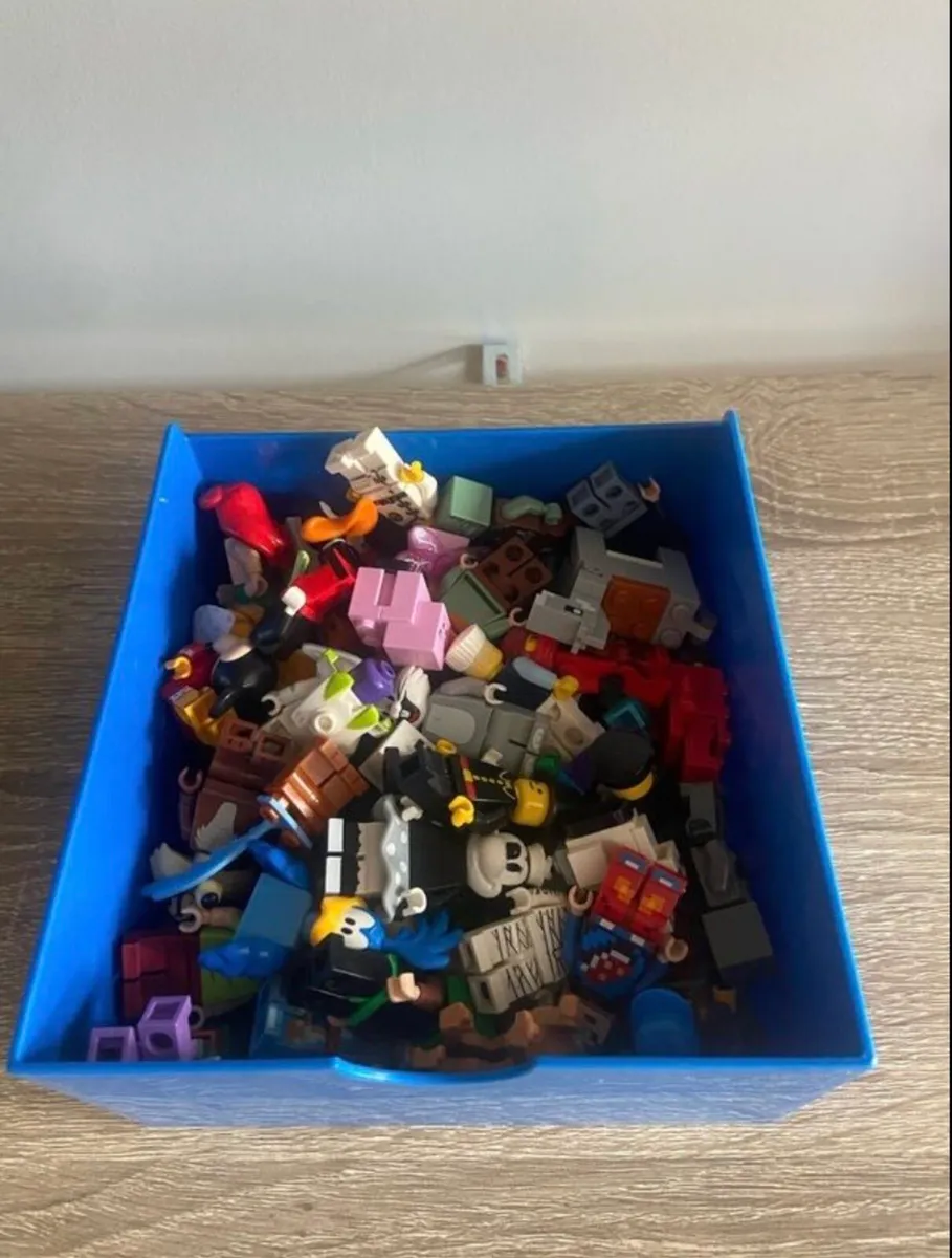 Lego blind bag mini figure lot