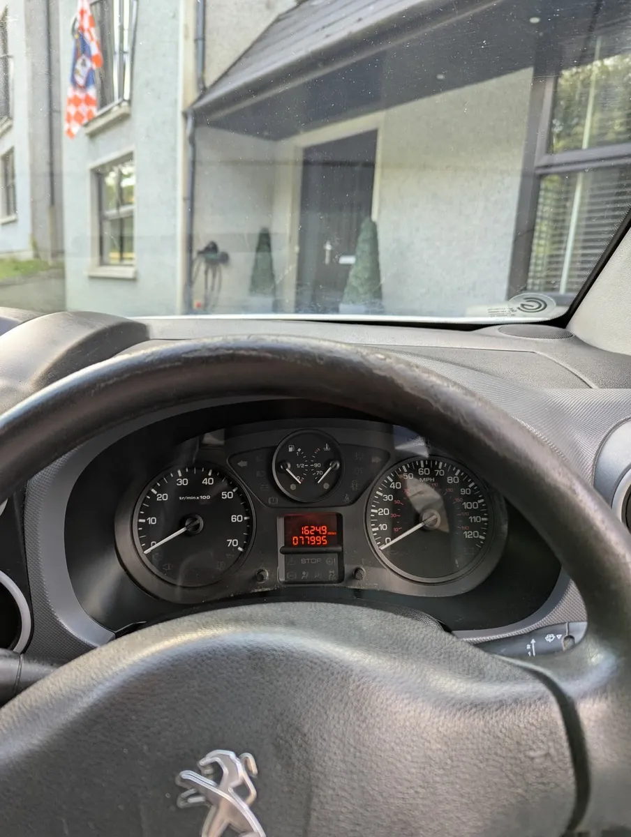 Peugeot Partner 2013 - Image 2