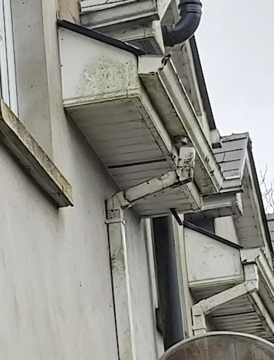 MIDLANDS POWERWASHING SERVICES - Image 1