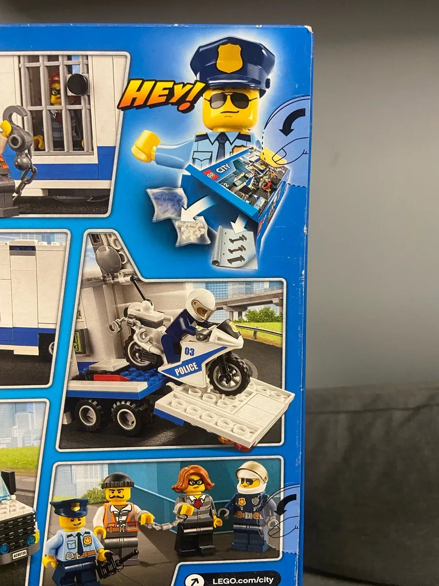 Lego police truck - Image 2