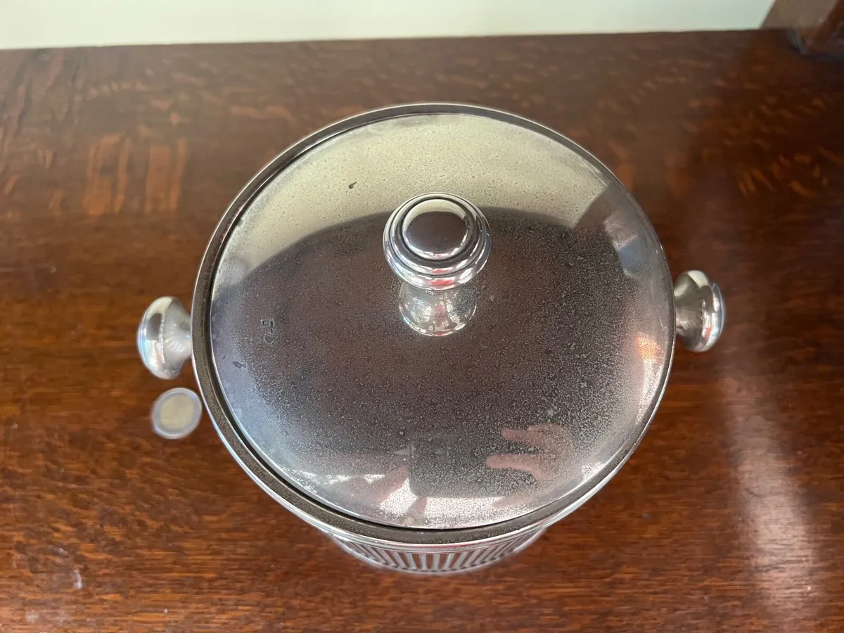 ❄️ Vintage Ribbed Ice Bucket with Plastic Liner ❄️ - Image 2