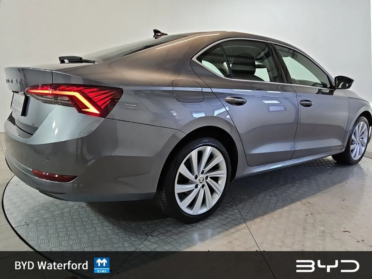Skoda Octavia Style 2.0tdi DSG -  diesel Automati - Image 4