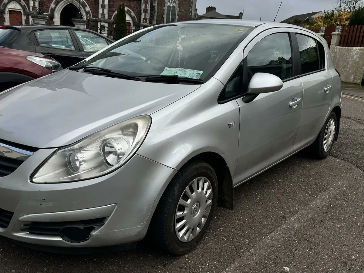 Opel corsa 1.0L 2010 - Image 3