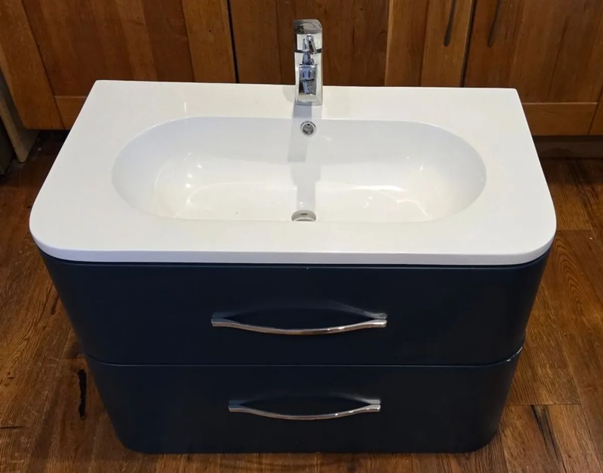 floating sink - Image 1