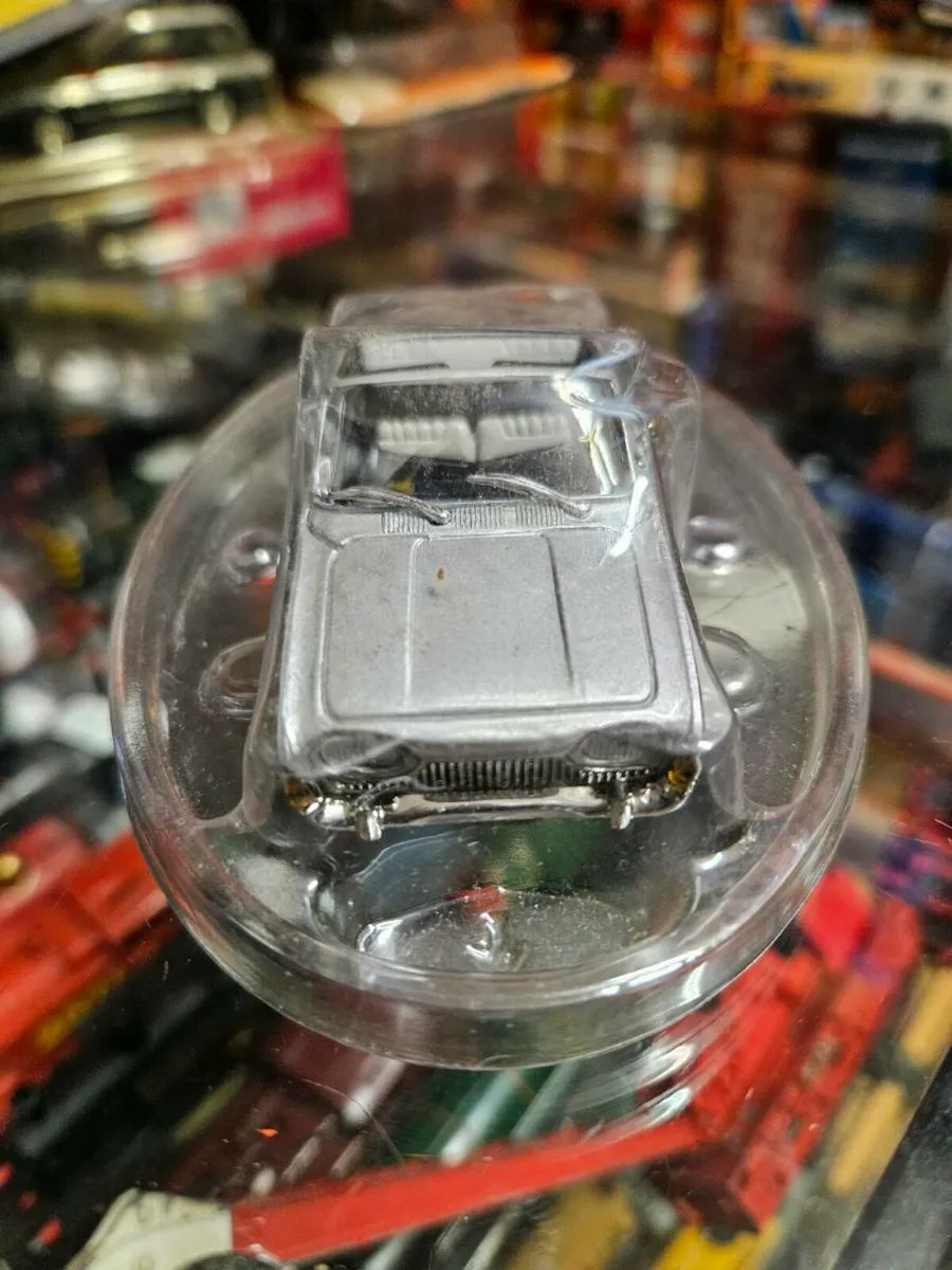 Corgi Atlas T Bird - Image 1