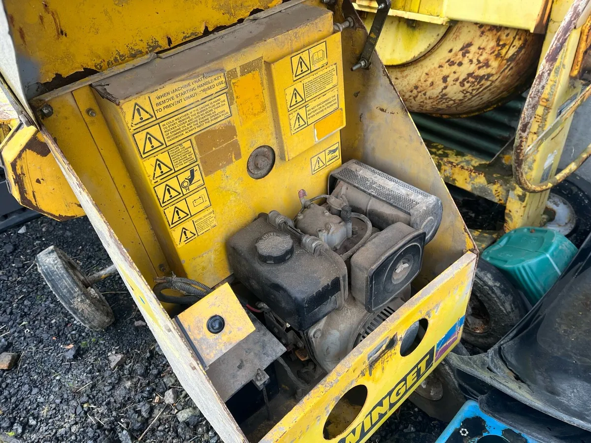 Winget 100T cement mixer - Image 1