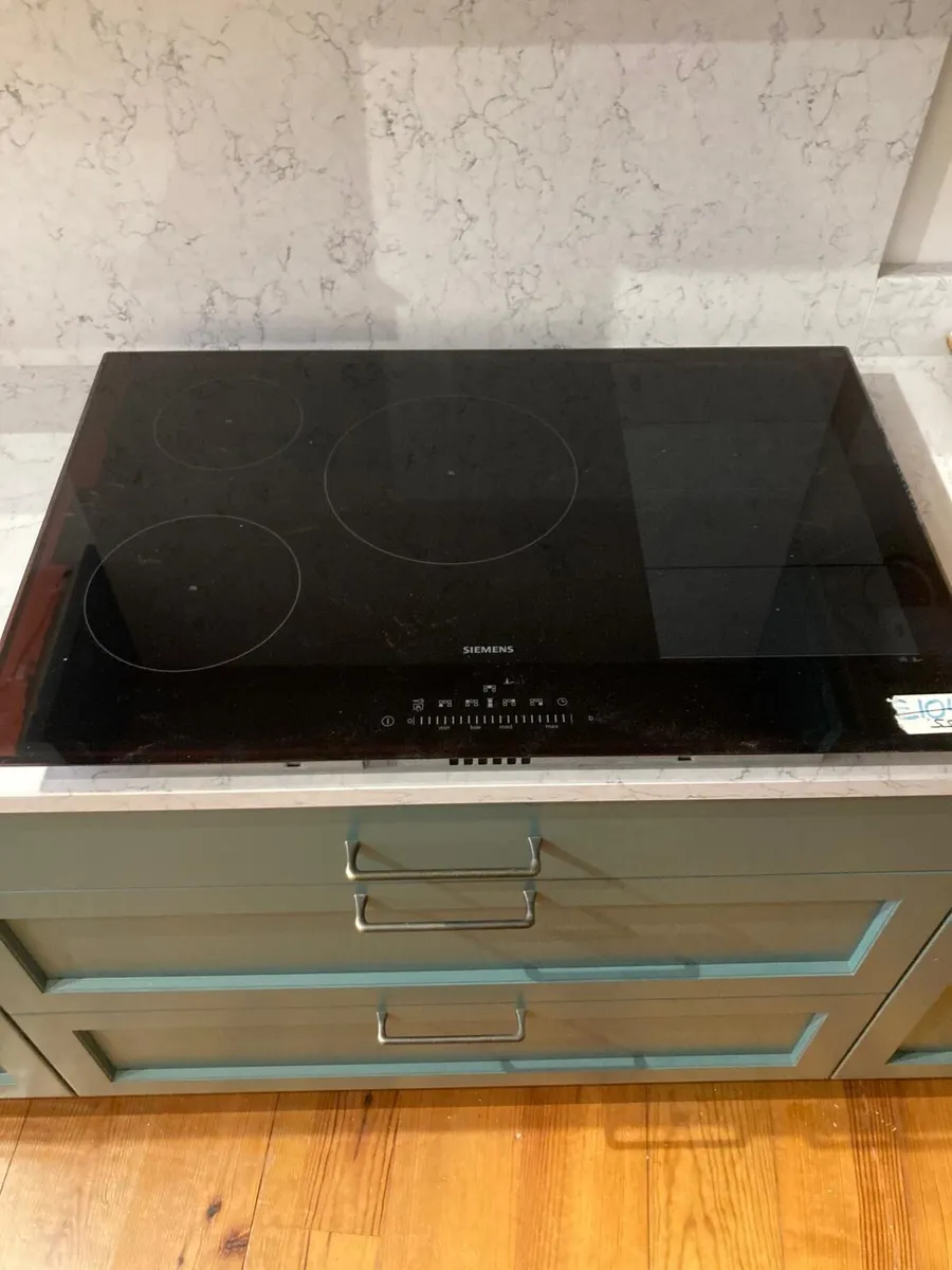 Winterwood Ex Display SIEMENS Induction Hob - Image 2