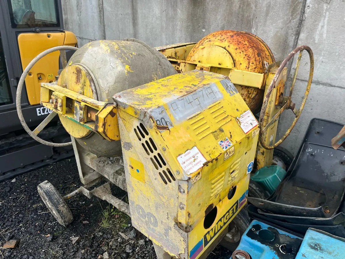Winget 100T cement mixer - Image 3