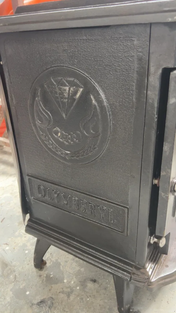 Stove - Image 2
