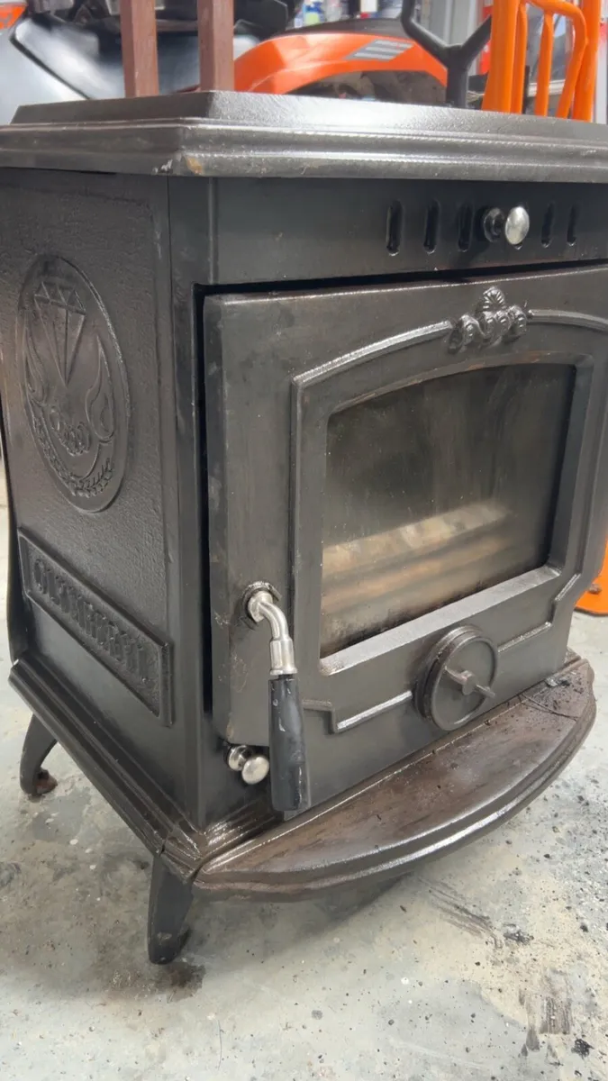 Stove - Image 4