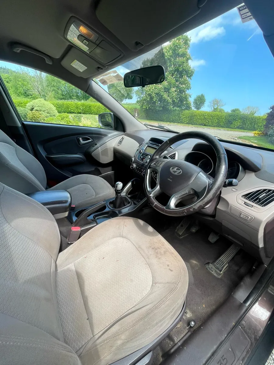 Selection of trade in cars - Image 3