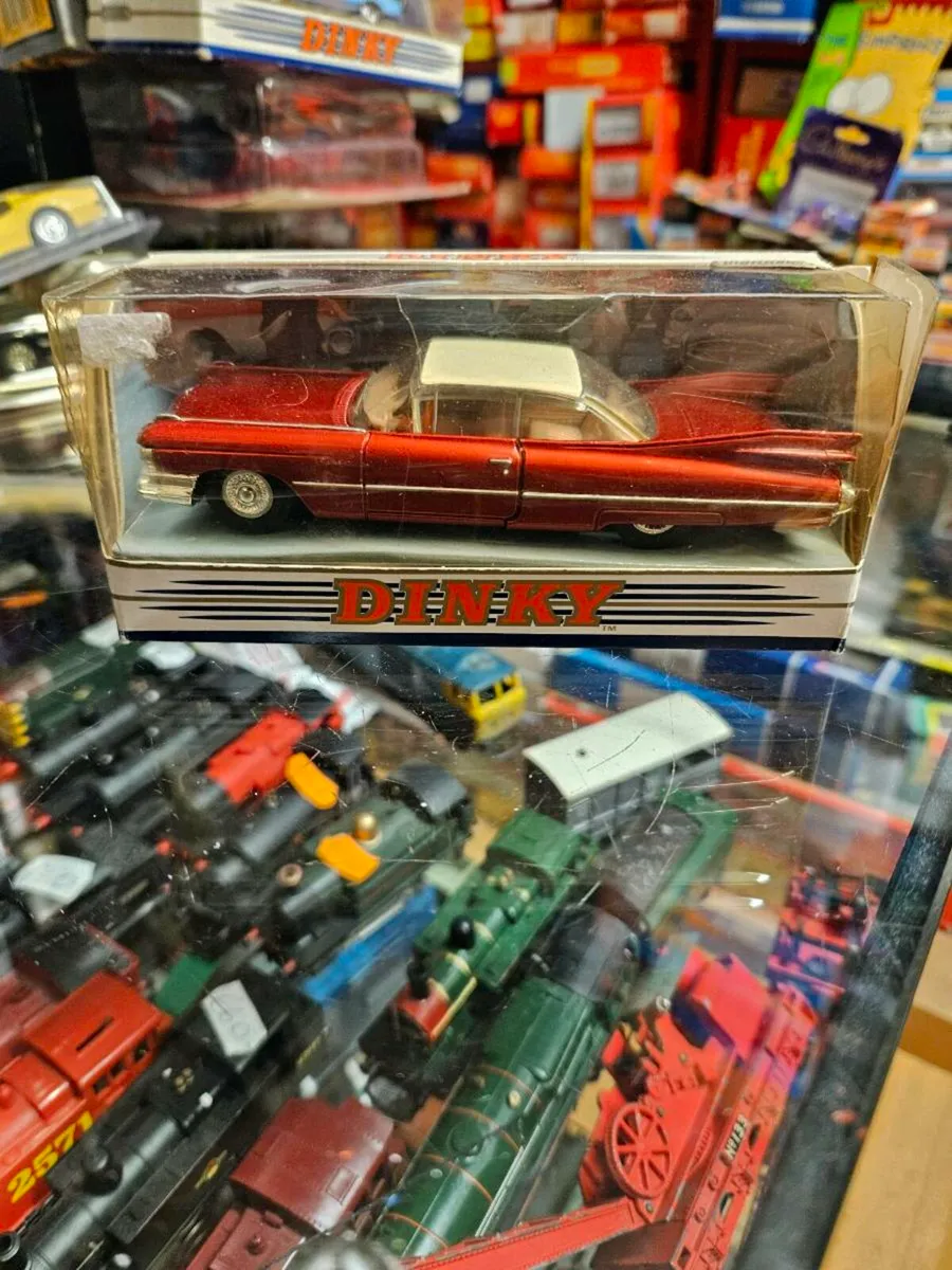 Dinky Cadillac - Image 2
