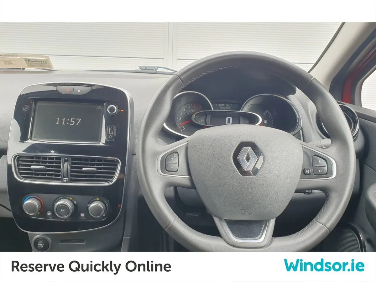 Renault Clio 0.9 TCE 90 Dynamique NAV  3 Month Wa - Image 4