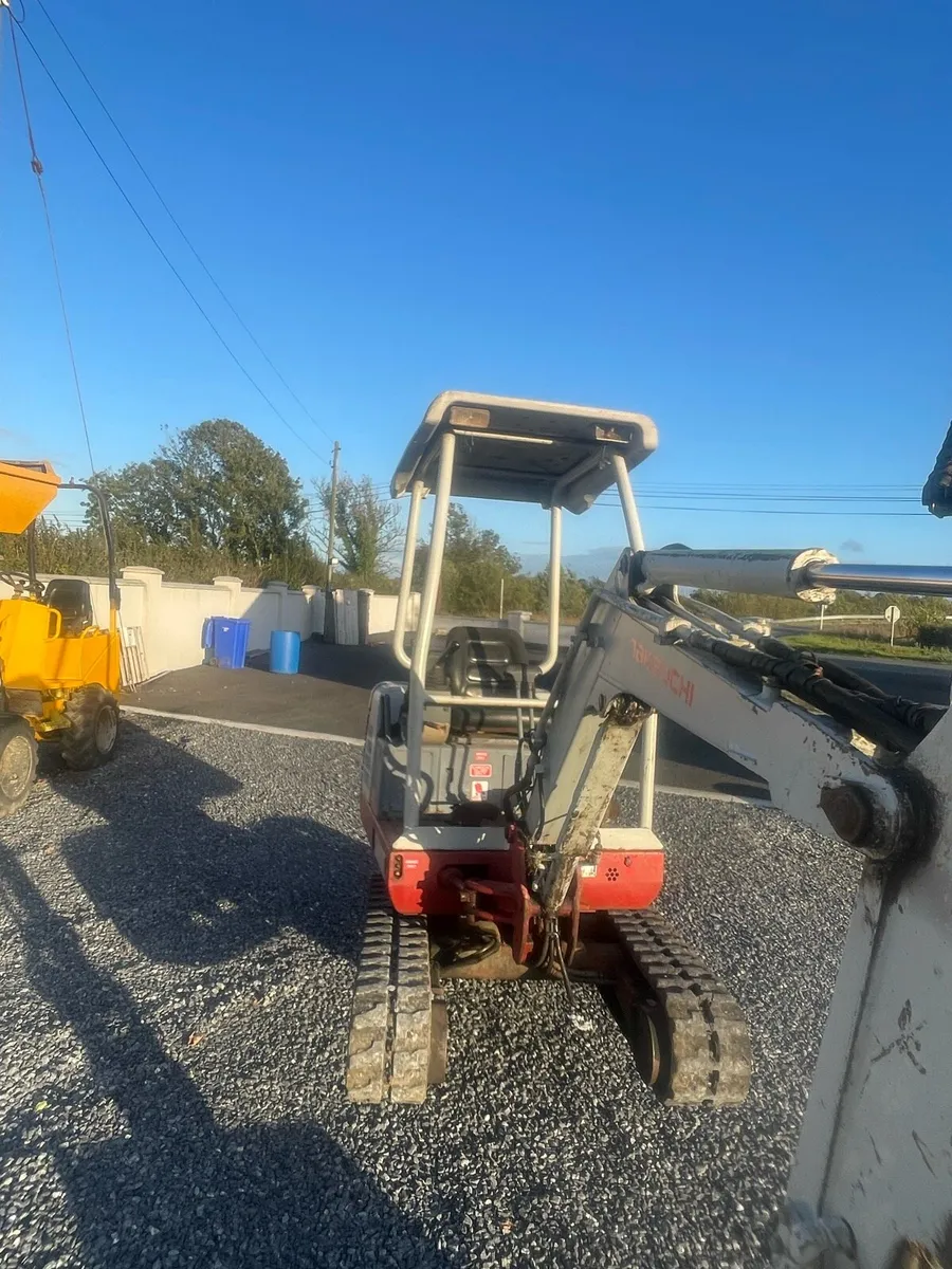 takeuchi tb016 digger - Image 3