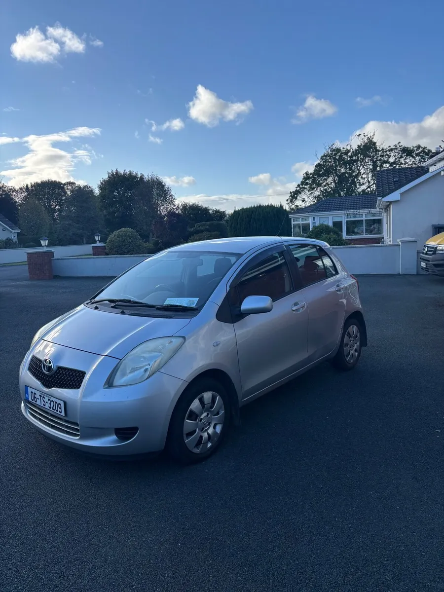 Toyota Yaris 2006 - Image 1