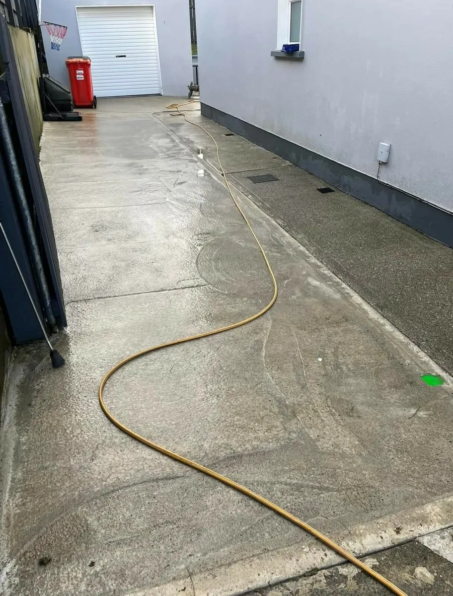 MIDLANDS POWERWASHING SERVICES - Image 4