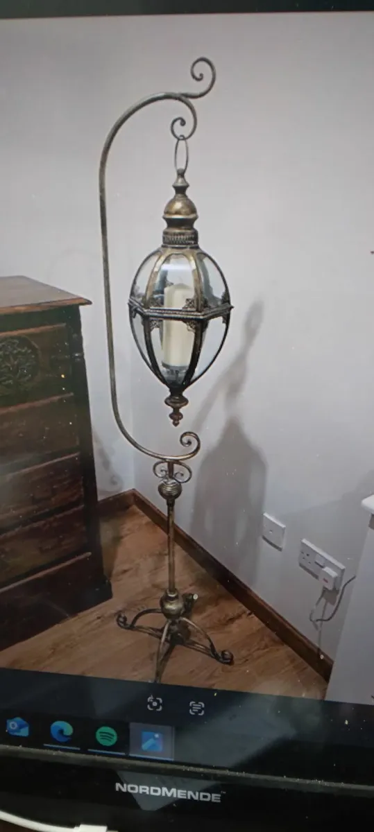 Beautifull glass light case - Image 4