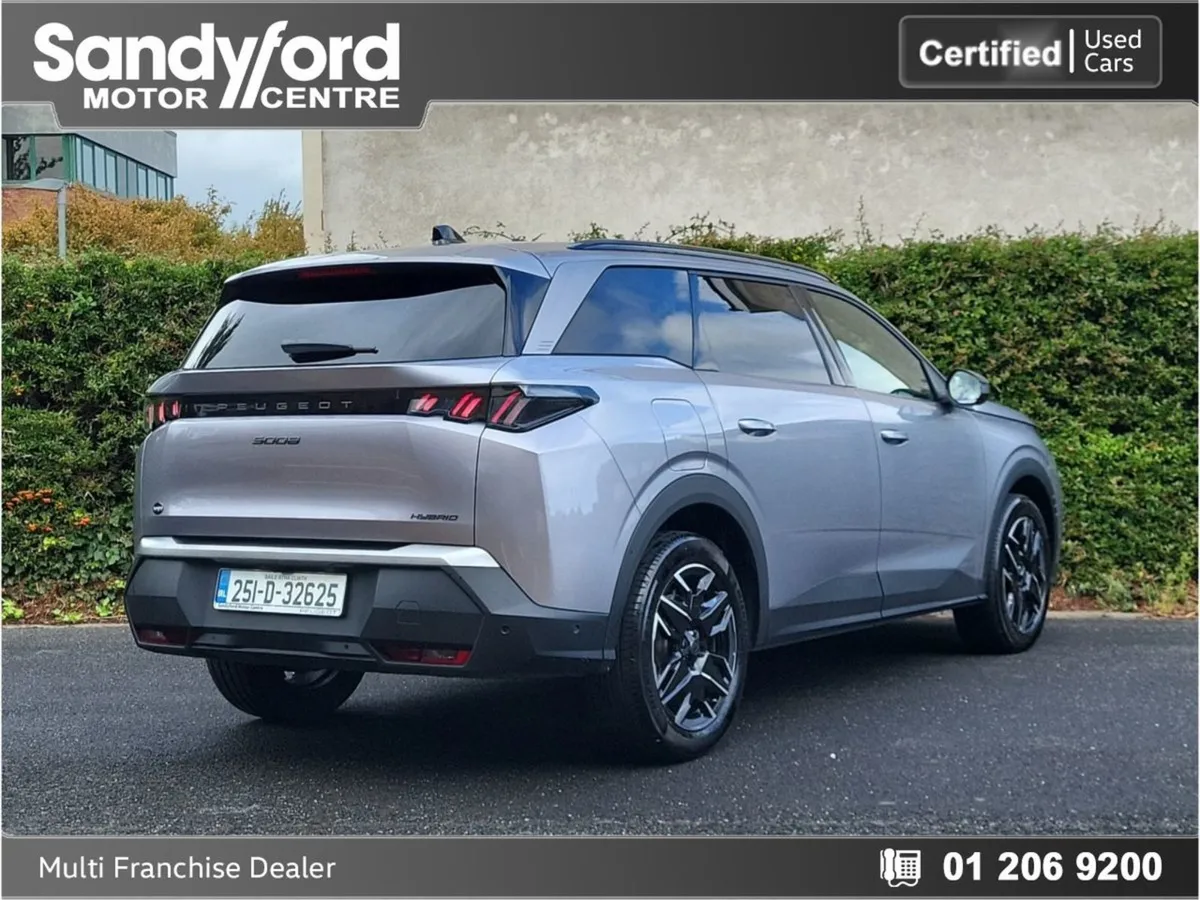 Peugeot 5008 Allure Auto 1.2 Hybrid  auto  136bhp - Image 2
