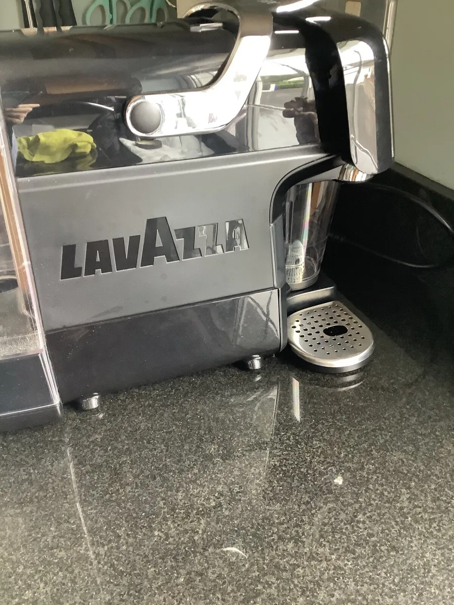 Coffee Machine - Image 3