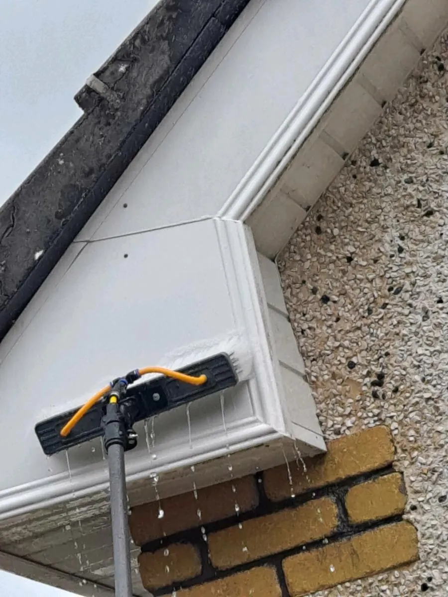 MIDLANDS POWERWASHING SERVICES - Image 1