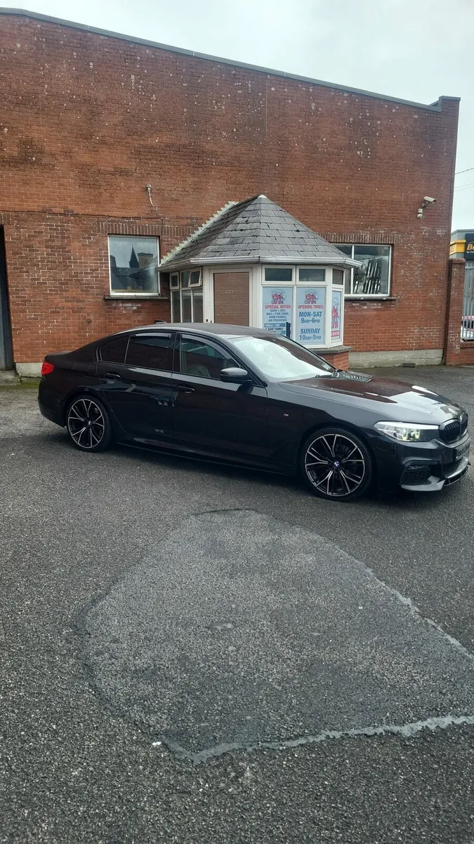 BMW 5 SERIES MSPORT - Image 1