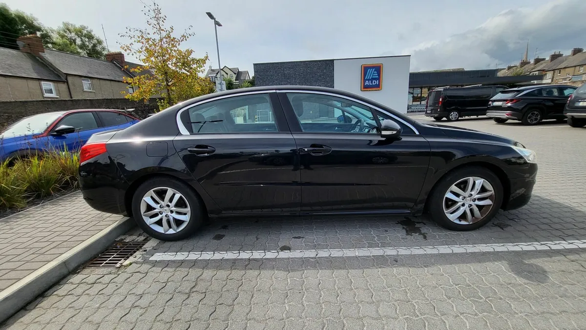 Peugeot 508 2012 - Image 2