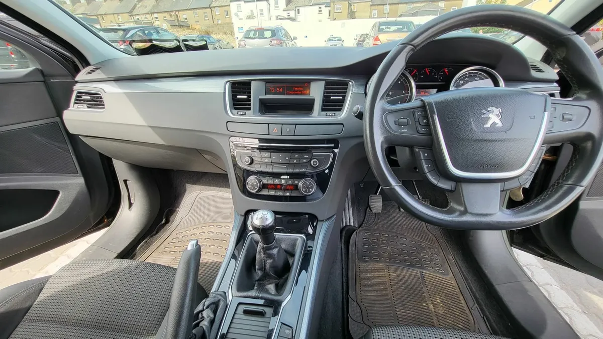 Peugeot 508 2012 - Image 4