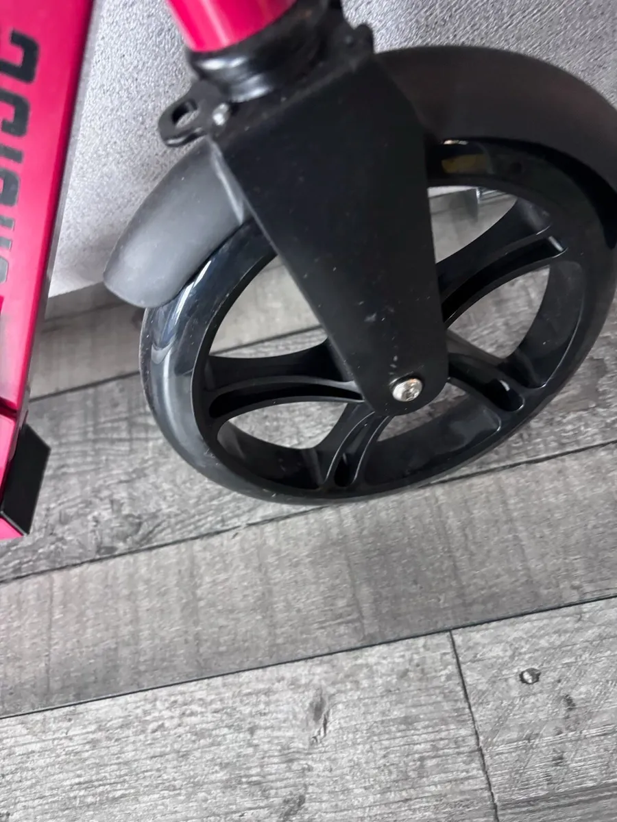 Scooter - Image 4