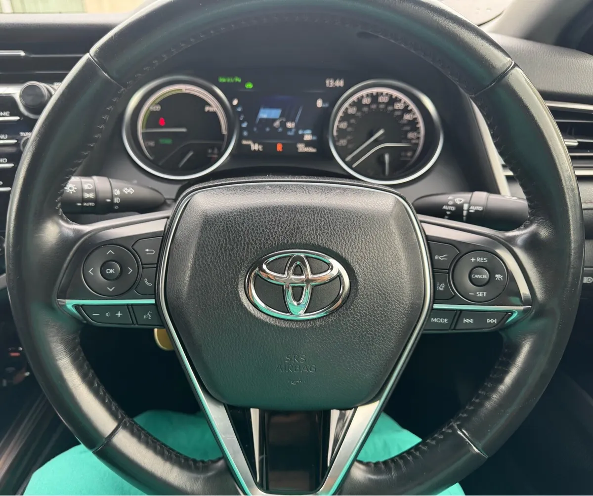 2020 TOYOTA CAMRY2.5 Full SPECS Price fixed @18250 - Image 4