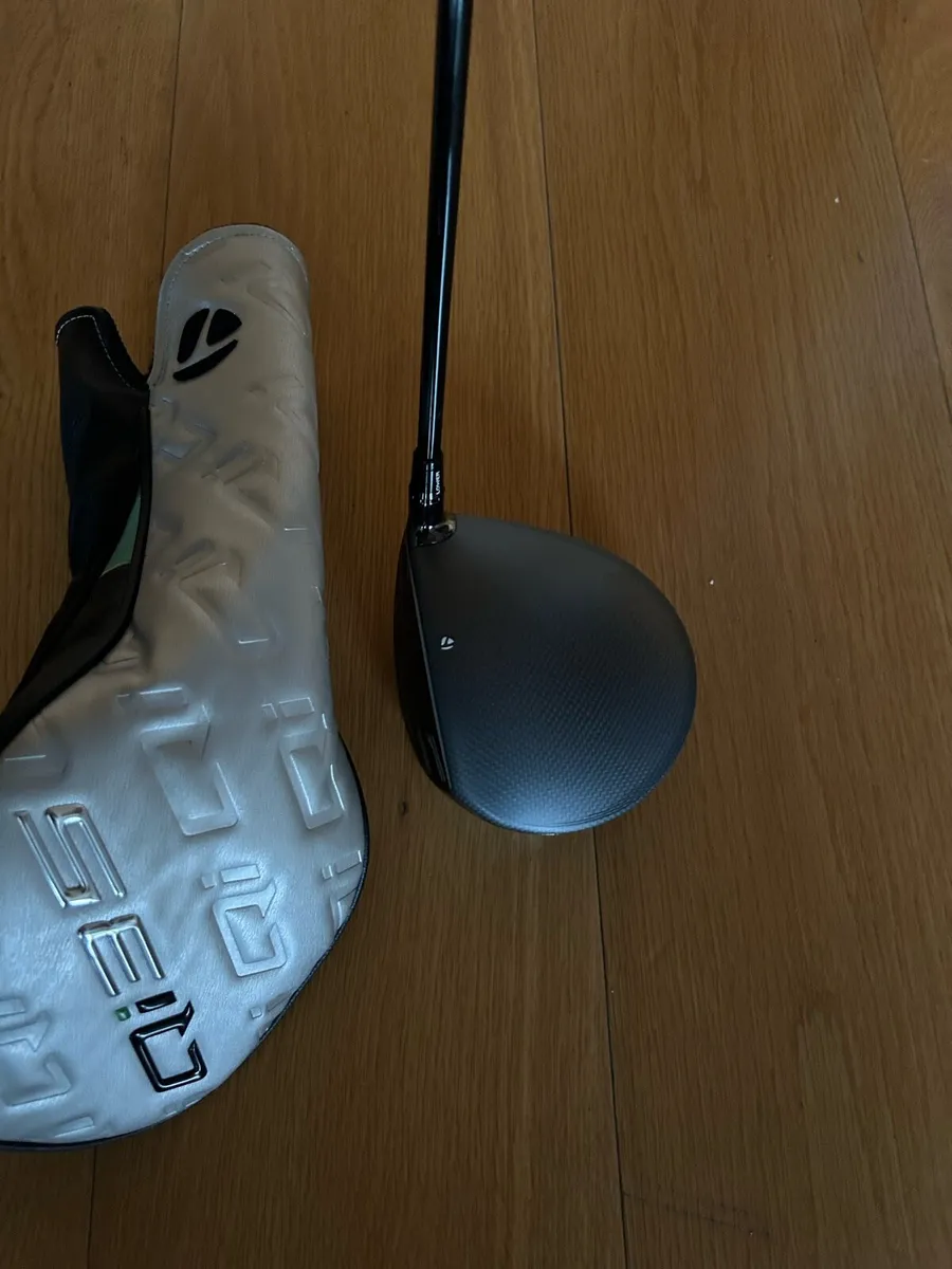 Taylormade Qi35 driver 9.0 - left handed - Image 1