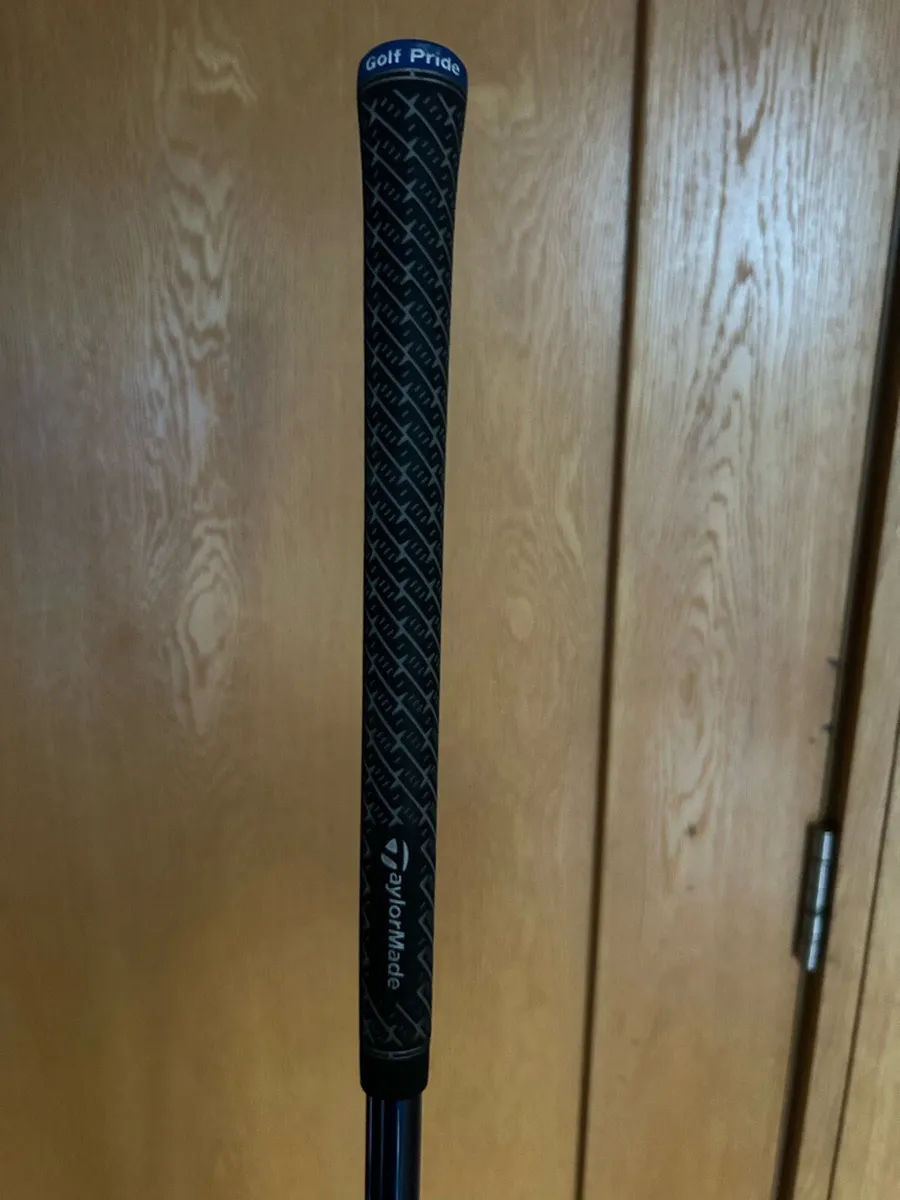 Taylormade Qi35 driver 9.0 - left handed - Image 3