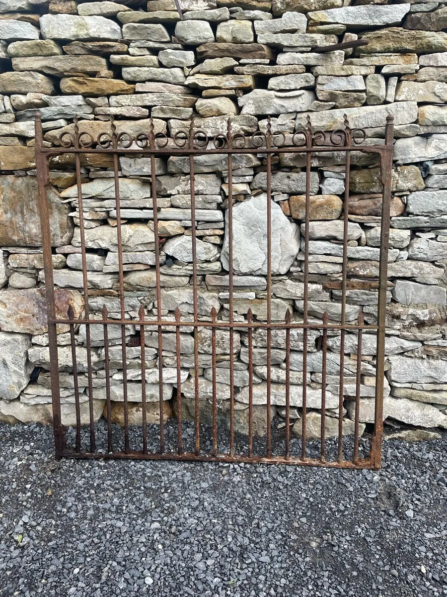 Vintage gate