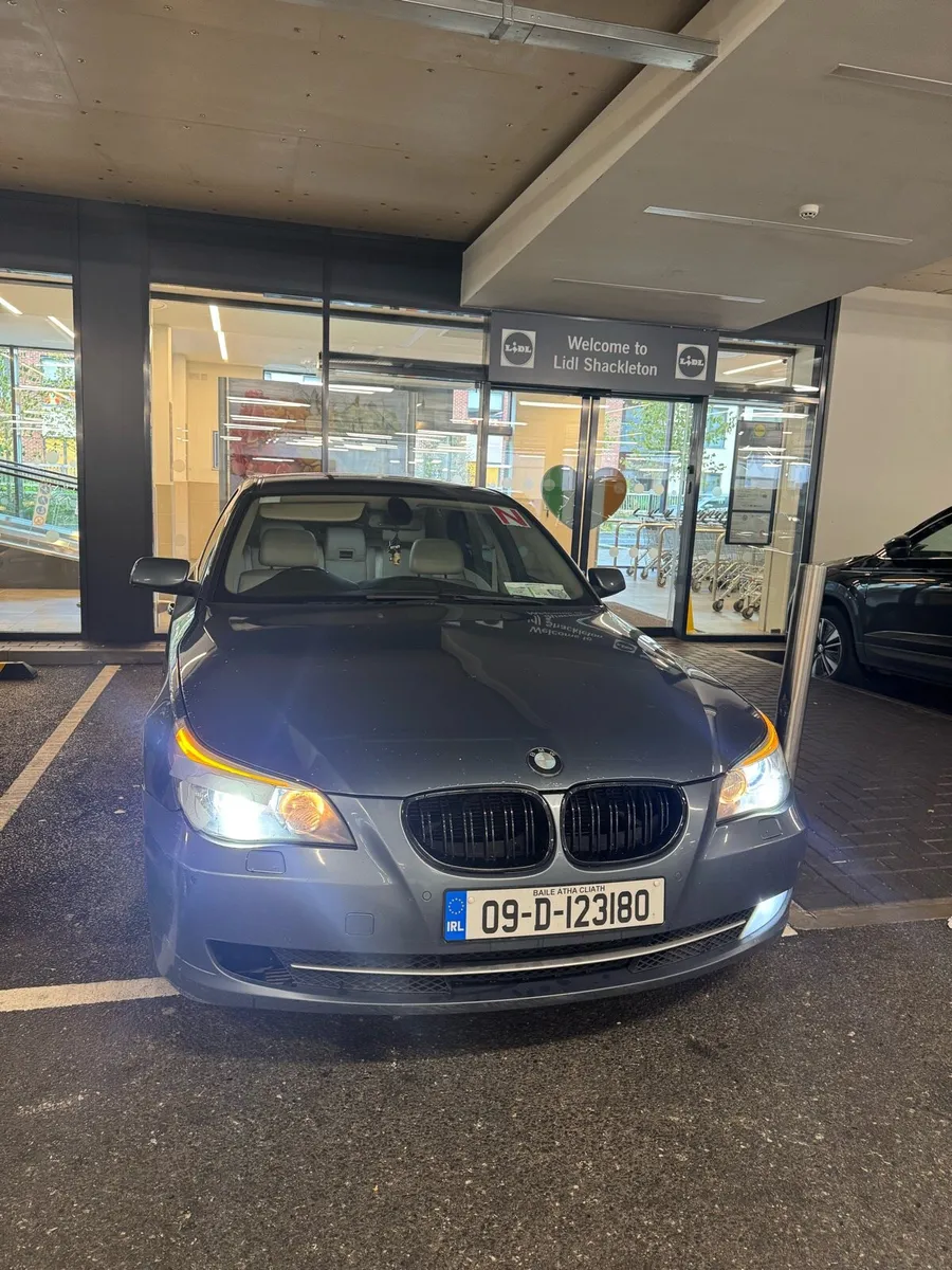 520d 2009 - Image 1