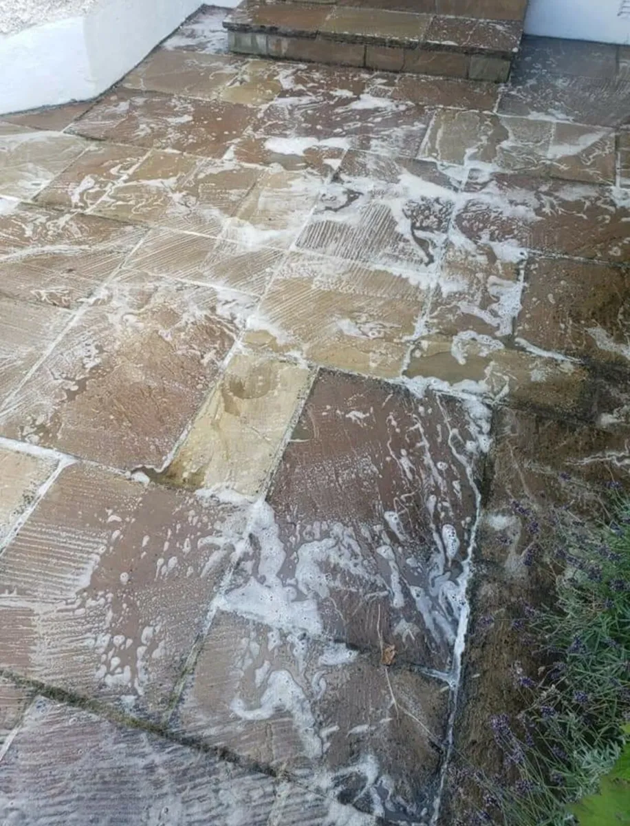 MIDLANDS POWERWASHING SERVICES - Image 1