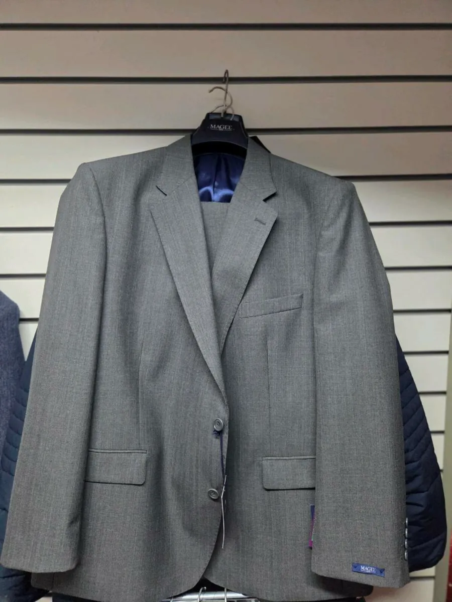 Fancy blue magee suit NEW - Image 2