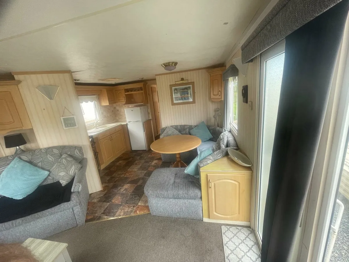 Caravan - Image 3
