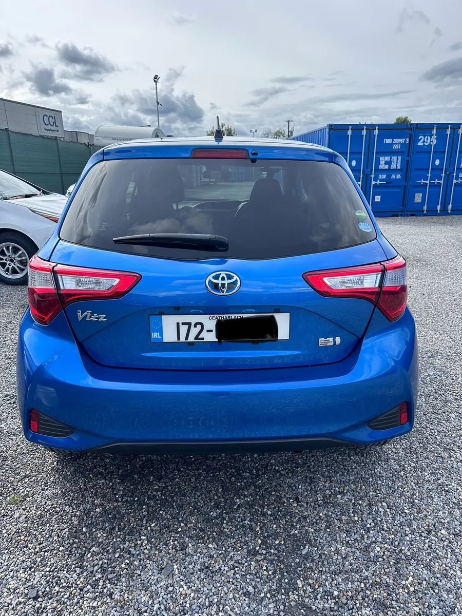 Toyota vitz hybird 20172 - Image 2