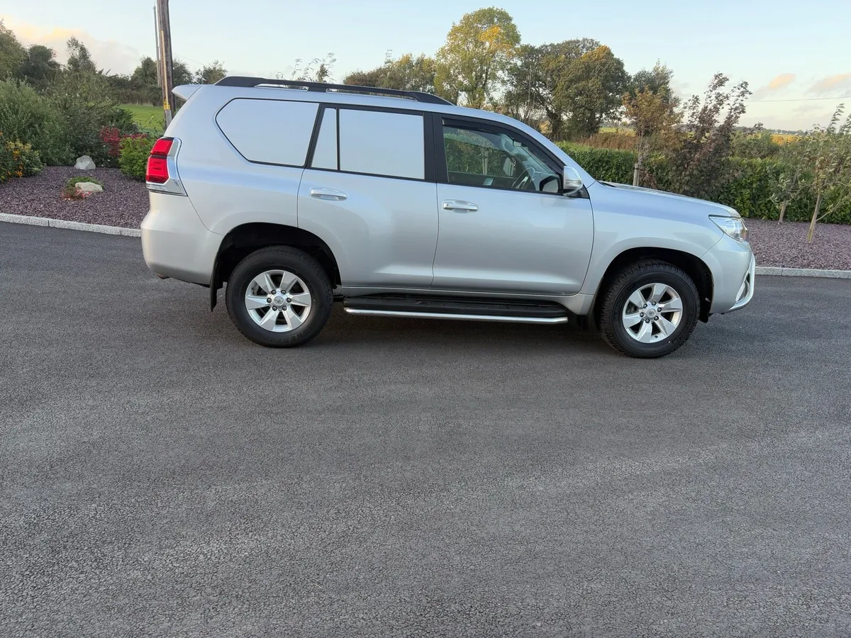 Toyota Landcruiser - Image 3